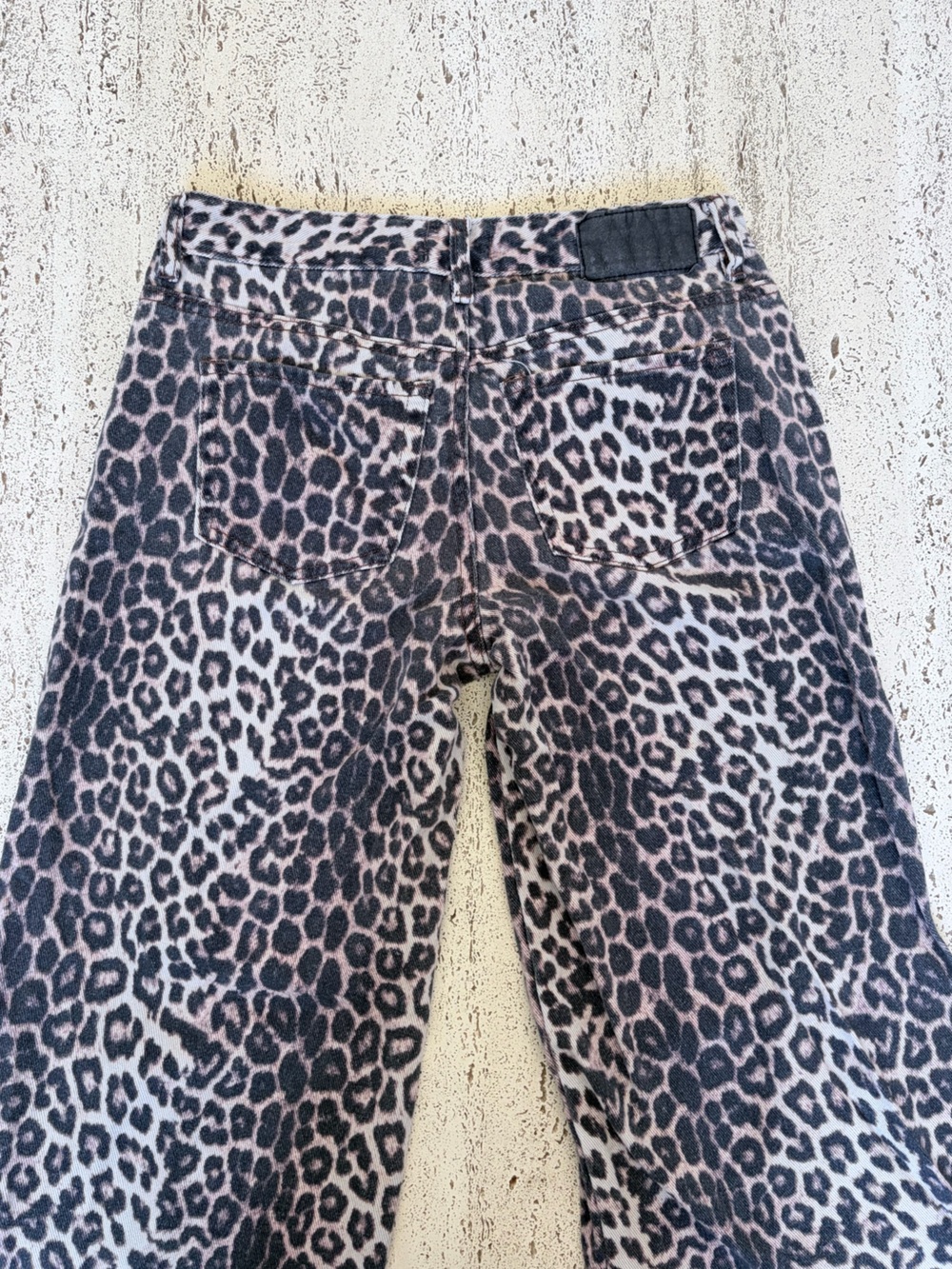 PacSun Leopard Print Jeans - Casey Low Rise - Picture 4 of 4